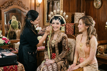 Rias Pengantin & Tunangan
